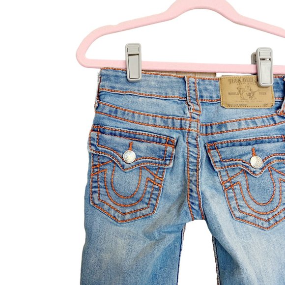 True Religion | Girl's Light Wash Orange Stitch Big T Straight Jeans | Size: 6Y - Picture 5 of 7